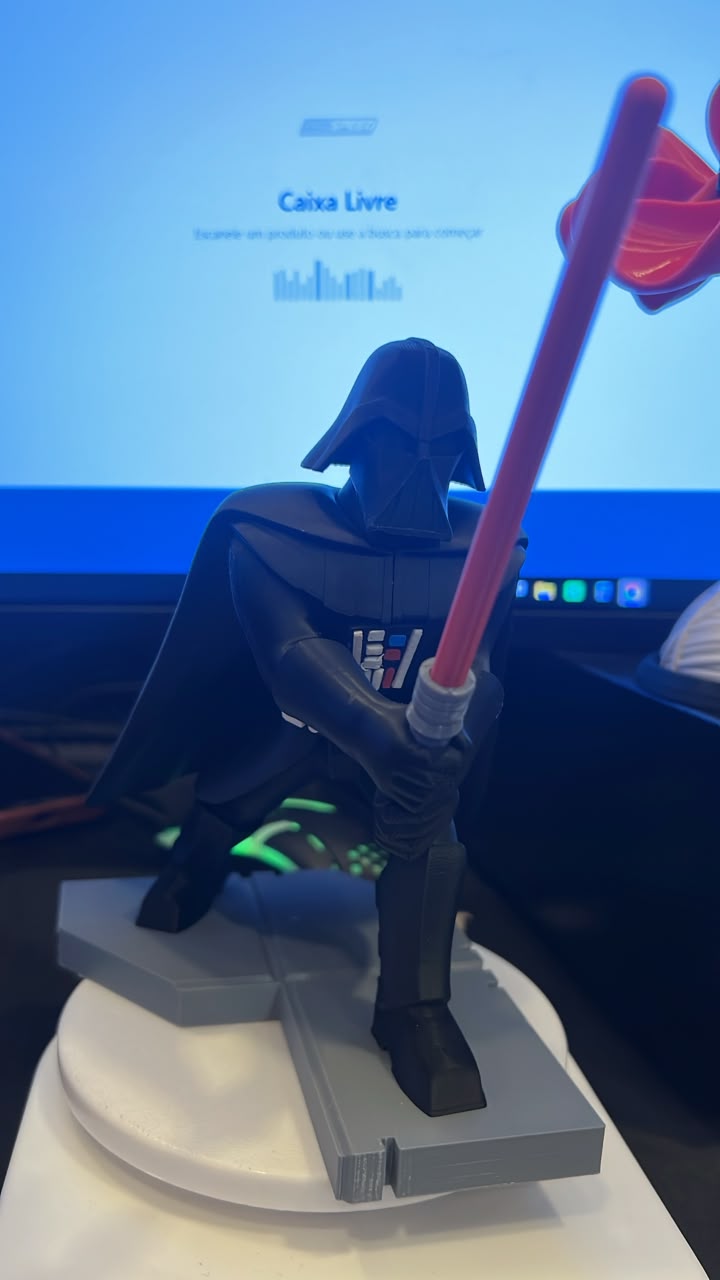 Action Figure Darth Vade (Completo)
